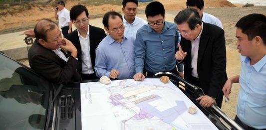 Doanh nghiệp Singapore khảo sát đầu tư Cảng Đông Hồi