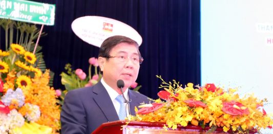 Chủ tịch UBND TP Hồ Chí Minh kêu gọi các doanh nghiệp quan tâm đầu tư vào Nghệ An